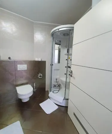 Aron Apartament